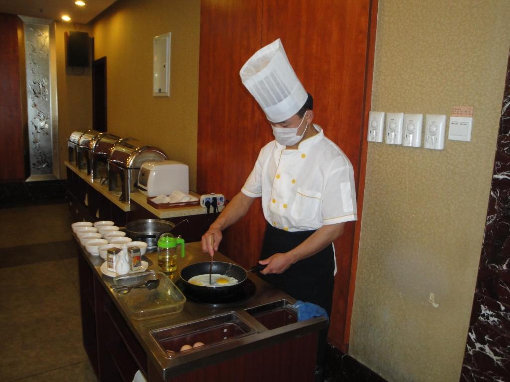 Overseas Chinese International Hotel Κινκντάο Εξωτερικό φωτογραφία